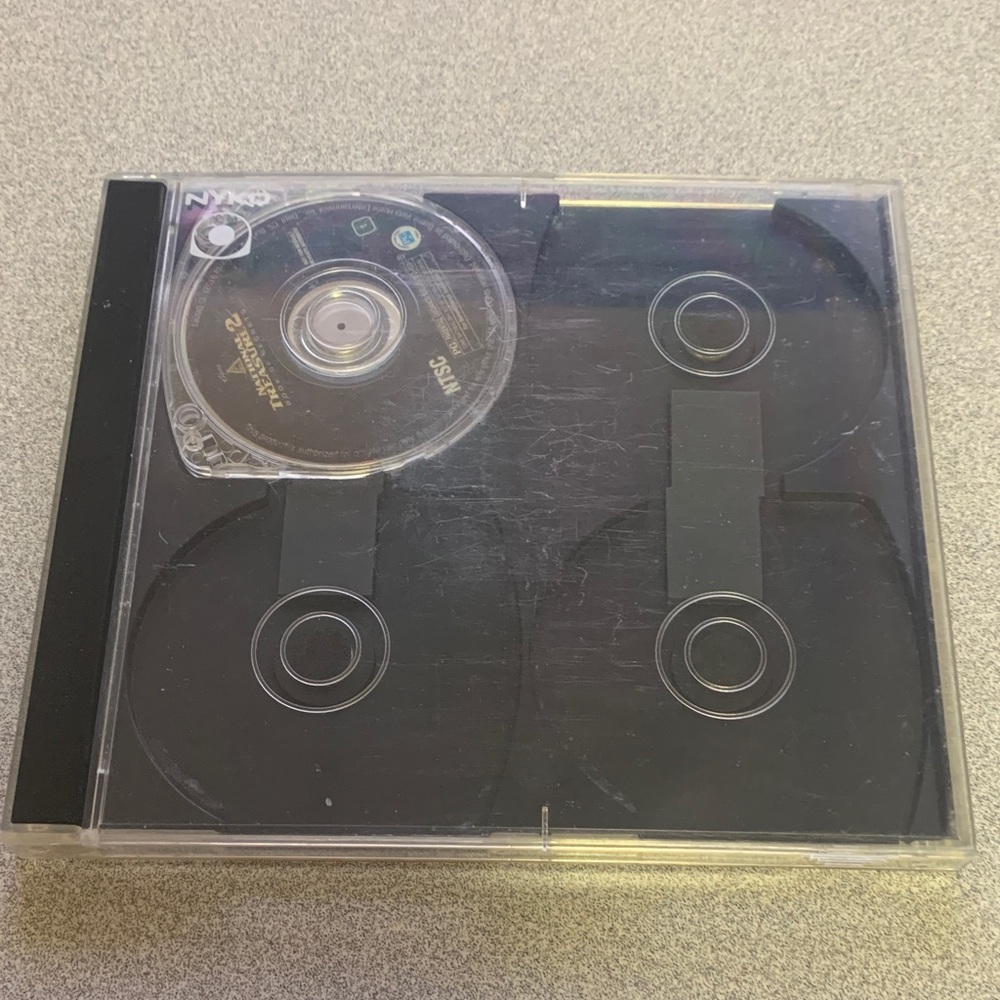 Clear UMD storage case for